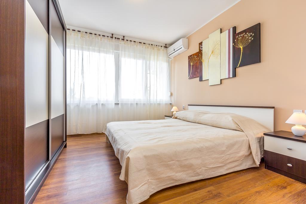 Penthouse Castropola Lejlighed Værelse billede